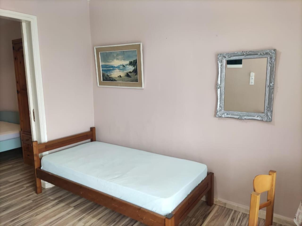 Sissy Apartment Vrahati Buitenkant foto