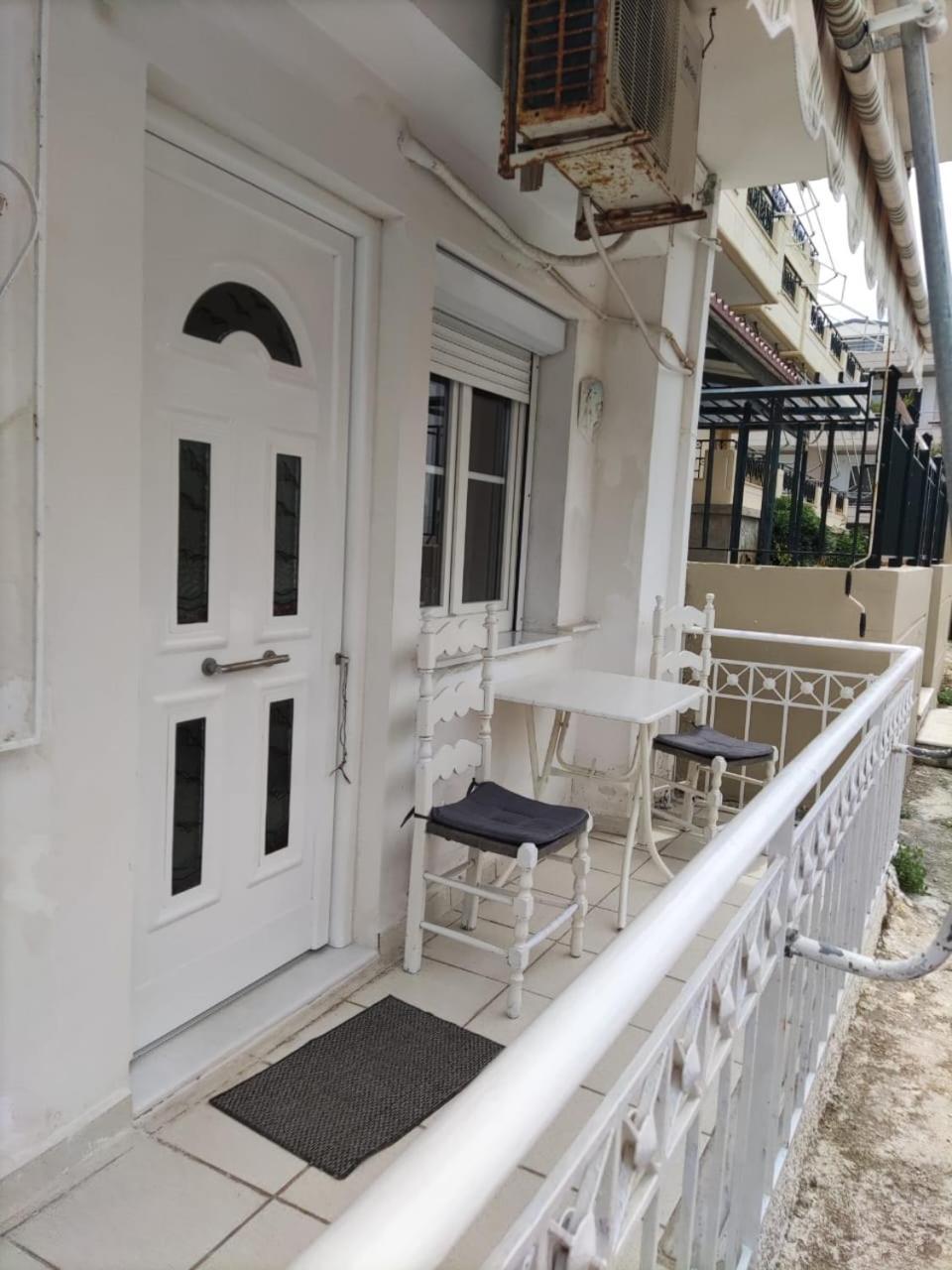 Sissy Apartment Vrahati Buitenkant foto